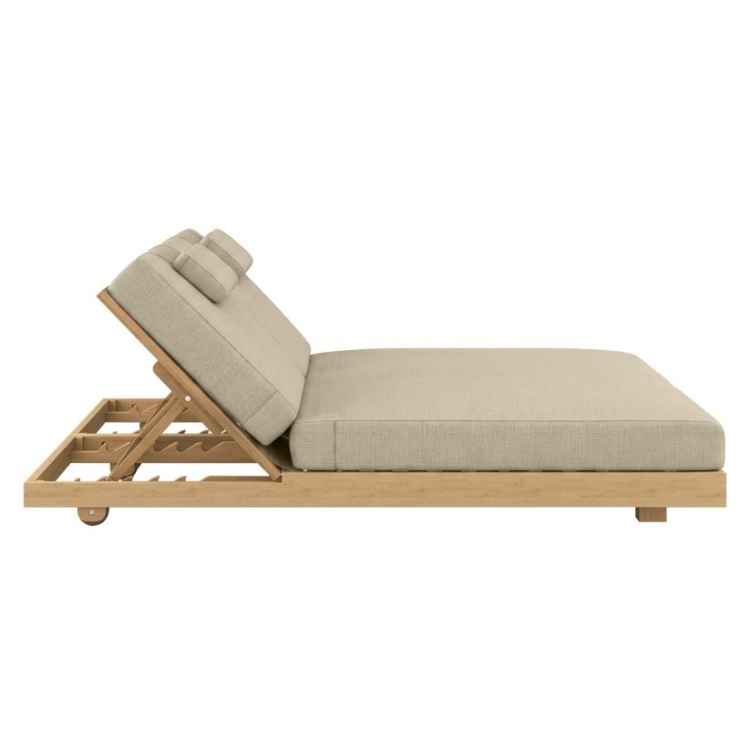 Penthouse Outdoor Daybed